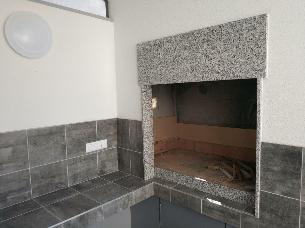 Apartments More ヴィス エクステリア 写真
